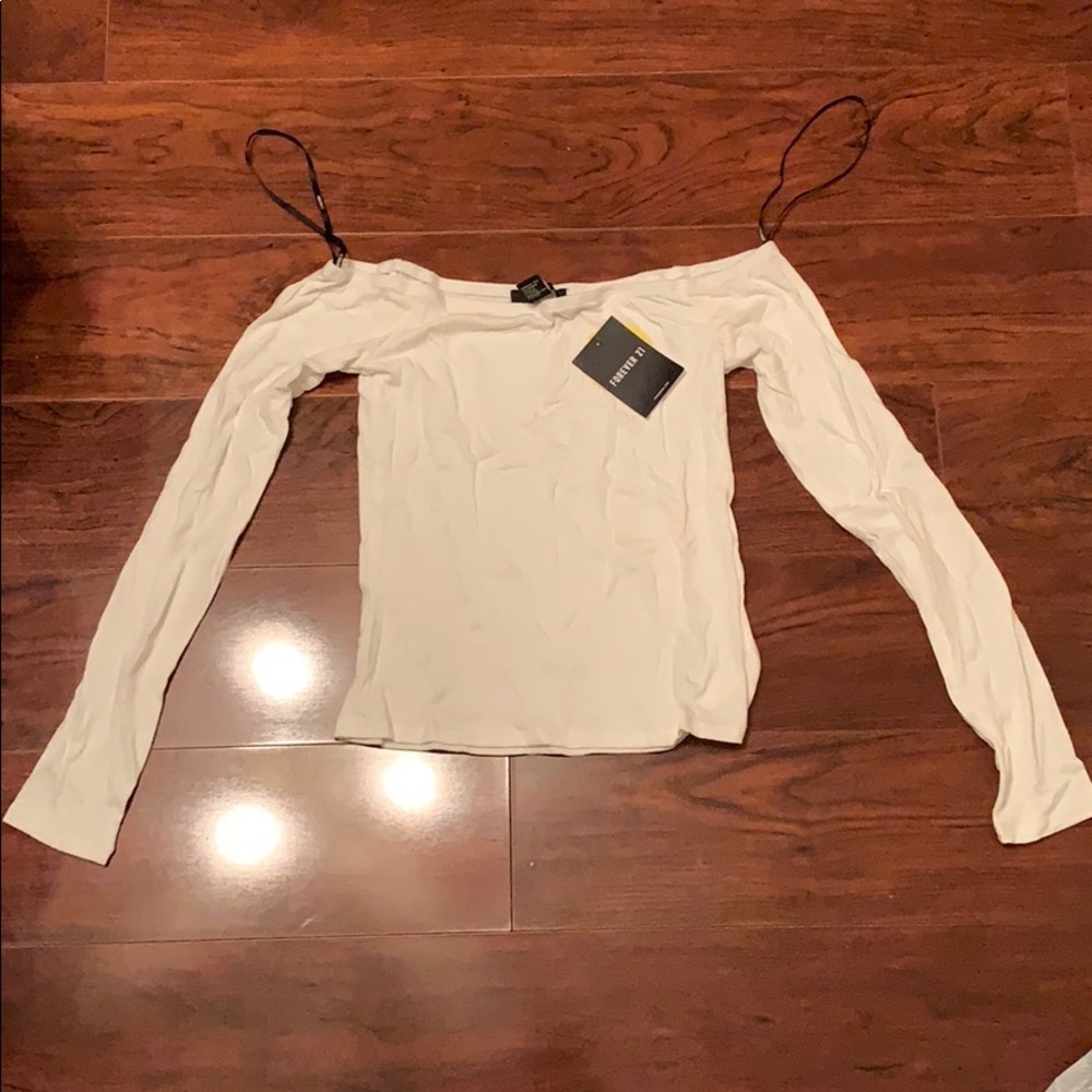 FOREVER 21 off the shoulder top